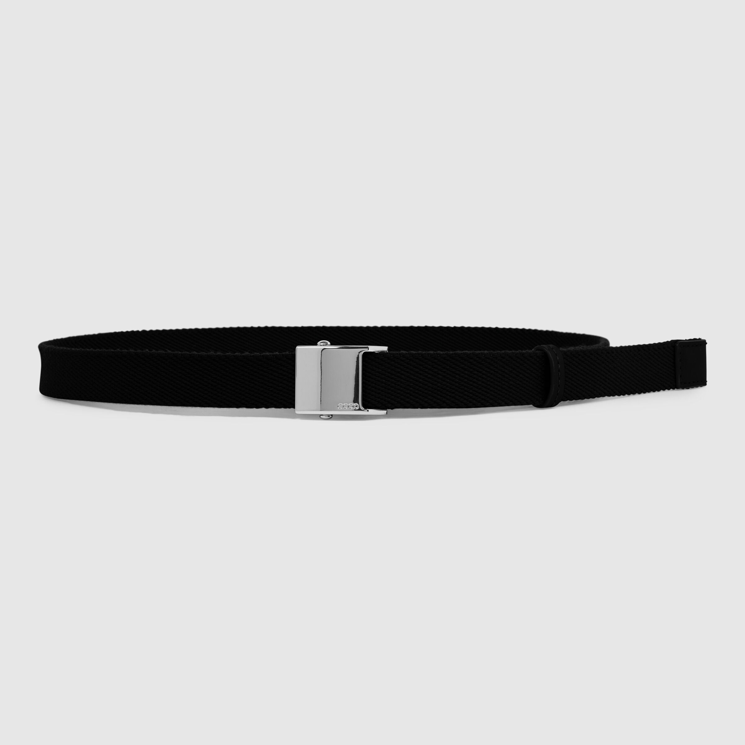 Experience our luxury leather belts | ECCO® Leather Goods